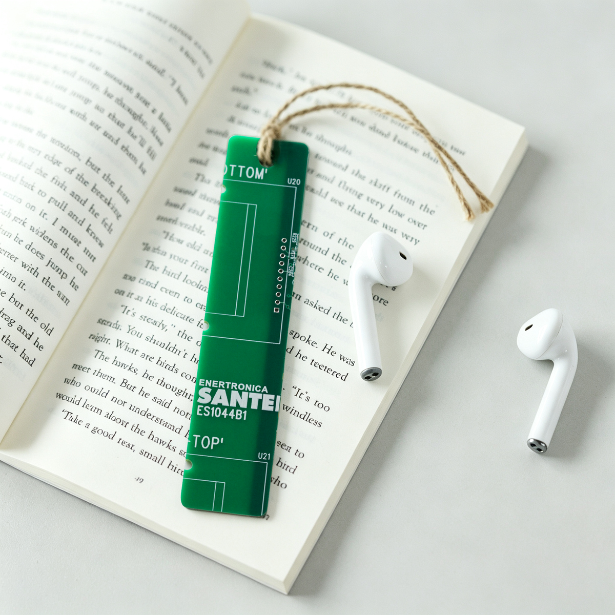 Recycled Circuit Board Bookmark,Reader Lover Bookmark, Gift for Engineer